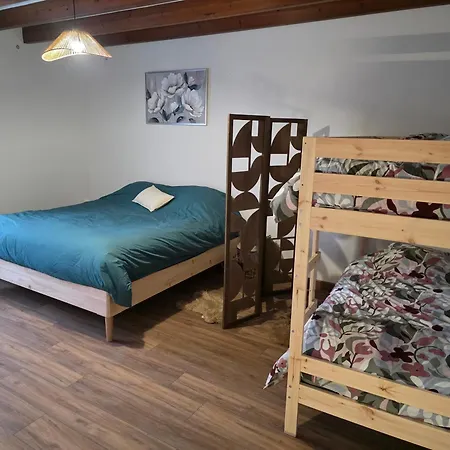 Villa Pour 15 Au Calme A Floirac Floirac (Charente-Maritime)