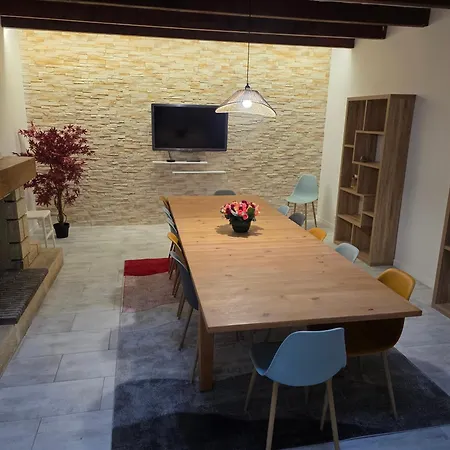 Villa Pour 15 Au Calme A Floirac *